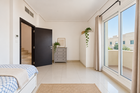 Villa in Al Reef, Abu Dhabi, UAE 3 bedrooms, 225.2 sq.m. № 764184 - photo 10