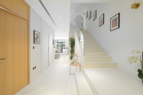 Maison de ville à vendre à Jumeirah Golf Estates, Dubai, EAU 4 chambres, 325.53 m2 № 764200 - photo 11