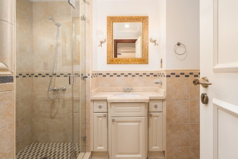Müüa villa asukohaga Jumeirah Golf Estates, Dubai, AÜE: 5 magamistoaga, 9393.52 m² Nr 764201 - pilt 22