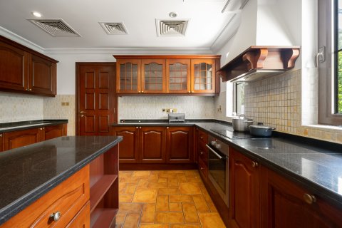 Müüa villa asukohaga Jumeirah Golf Estates, Dubai, AÜE: 5 magamistoaga, 9393.52 m² Nr 764201 - pilt 9