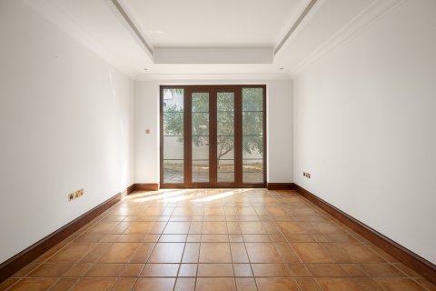 Müüa villa asukohaga Jumeirah Golf Estates, Dubai, AÜE: 5 magamistoaga, 9393.52 m² Nr 764201 - pilt 25