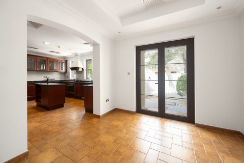 Müüa villa asukohaga Jumeirah Golf Estates, Dubai, AÜE: 5 magamistoaga, 9393.52 m² Nr 764201 - pilt 11