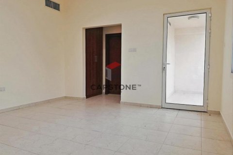 Villa in Abu Dhabi, UAE 4 bedrooms, 252 sq.m. № 604486 - photo 8