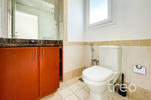 Villa para arrendamento em The Springs, Dubai, EAU 2 quartos, 157.01 m2 № 758899 - foto 11
