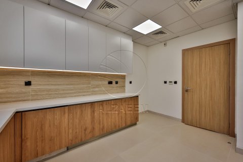Vila na Yas Island, Abu Dhabi, SAE 5 ložnice, 525 m² Č.: 615596 - fotografie 11