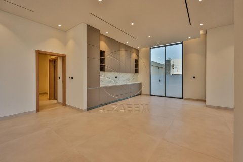 Vila na Yas Island, Abu Dhabi, SAE 5 ložnice, 525 m² Č.: 615596 - fotografie 9
