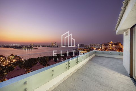 Penthouse para venda em Dubai, EAU 4 quartos, 677 m2 № 646507 - foto 1
