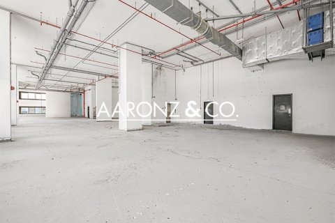 Escritório para arrendamento em Business Bay, Dubai, EAU 5110 m2 № 695630 - foto 2