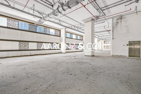 Escritório para arrendamento em Business Bay, Dubai, EAU 5110 m2 № 695630 - foto 12