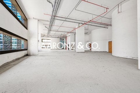 Iroda itt: Business Bay, Dubai, EAE, 5110 m², azonosító: 695630