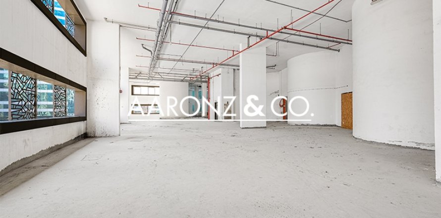 Escritório em Business Bay, Dubai, EAU 5110 m2 № 695630