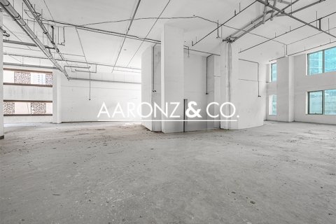 Escritório para arrendamento em Business Bay, Dubai, EAU 5110 m2 № 695630 - foto 8