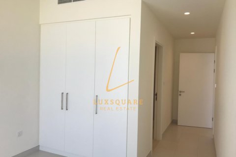 Villa para arrendamento em Dubai South (Dubai World Central), Dubai, EAU 3 quartos, 130 m2 № 695624 - foto 17