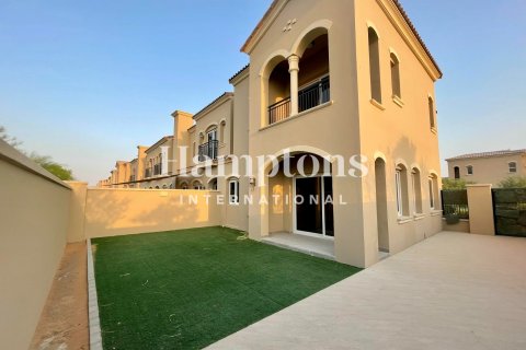 Vilë në Serena, Dubai, Emiratet e Bashkuara Arabe 3 dhoma gjumi, 260.12840000 m2. № 718701 - Foto 7