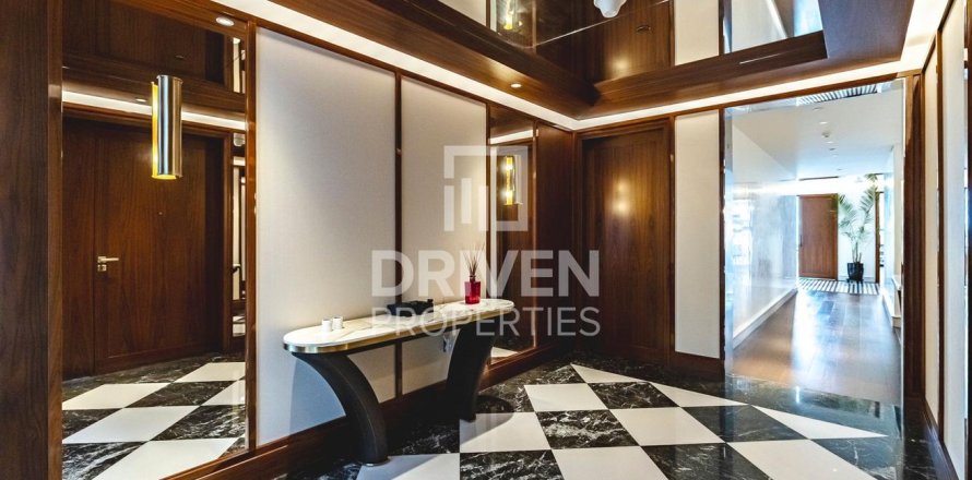 דירה ב Business Bay, Dubai, איחוד האמירויות 4 חדרי שינה, 579.16 מ"ר מספר 767080
