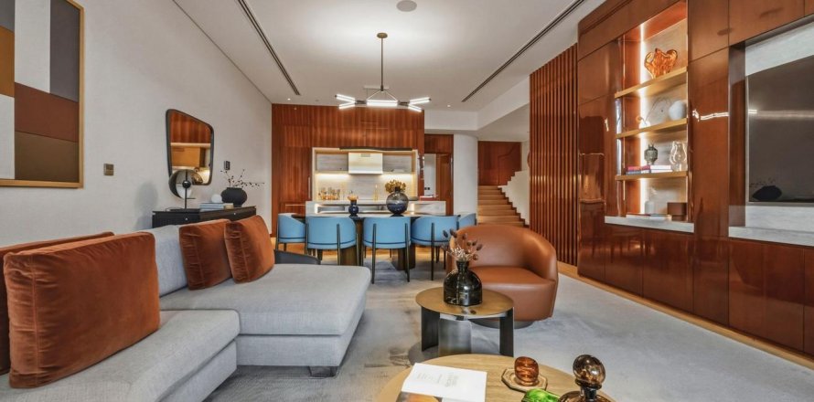 Leilighet i Jumeirah, Dubai, Emiratene 4 soverom, 516.08 kvm nr. 767075