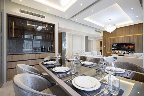 Business Bay, Dubai, UAE의 임대용 아파트 침실 3개, 192제곱미터 번호 614047 - 사진 2