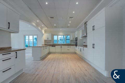 Villa til leje i Jumeirah Golf Estates, Dubai, UAE 5 soveværelser, 557 kvm № 668332 - foto 3