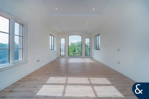 Villa til leje i Jumeirah Golf Estates, Dubai, UAE 5 soveværelser, 557 kvm № 668332 - foto 7