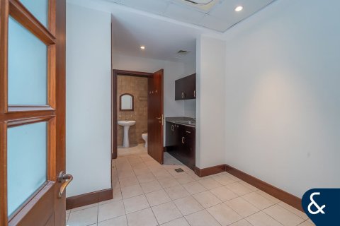 Villa til leje i Jumeirah Golf Estates, Dubai, UAE 5 soveværelser, 557 kvm № 668332 - foto 17