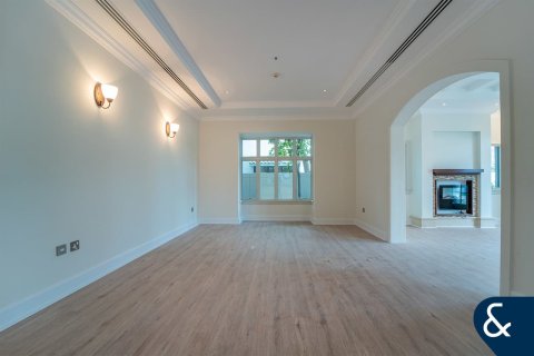 Villa til leje i Jumeirah Golf Estates, Dubai, UAE 5 soveværelser, 557 kvm № 668332 - foto 24