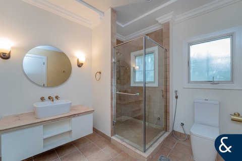 Villa til leje i Jumeirah Golf Estates, Dubai, UAE 5 soveværelser, 557 kvm № 668332 - foto 20