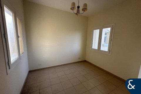 Βίλα σε Arabian Ranches, Dubai, ΗΑΕ 3 υπνοδωμάτια, 206 τ.μ. Αρ. 668330 - φωτογραφία 5