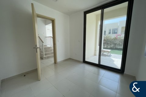 Vilë në Reem, Dubai, Emiratet e Bashkuara Arabe 3 dhoma gjumi, 327 m2. № 668327 - Foto 4