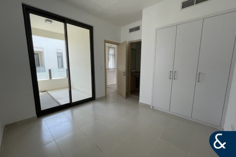 Vilë në Reem, Dubai, Emiratet e Bashkuara Arabe 3 dhoma gjumi, 327 m2. № 668327 - Foto 6