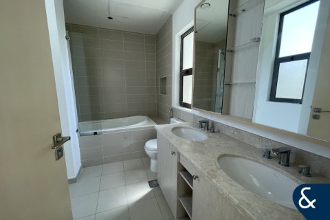 Vilë në Reem, Dubai, Emiratet e Bashkuara Arabe 3 dhoma gjumi, 327 m2. № 668327 - Foto 11