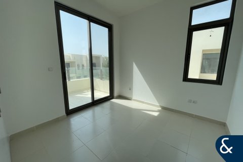 Vilë në Reem, Dubai, Emiratet e Bashkuara Arabe 3 dhoma gjumi, 327 m2. № 668327 - Foto 9