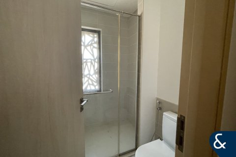 Vilë në Reem, Dubai, Emiratet e Bashkuara Arabe 3 dhoma gjumi, 327 m2. № 668327 - Foto 8