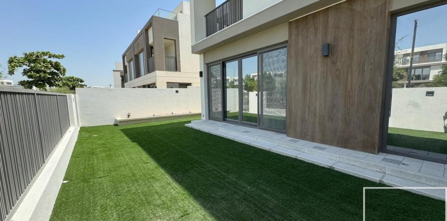 Willa w Tilal Al Ghaf, Dubai, ZEA 4 sypialnie, 219.53 mkw. nr 747457