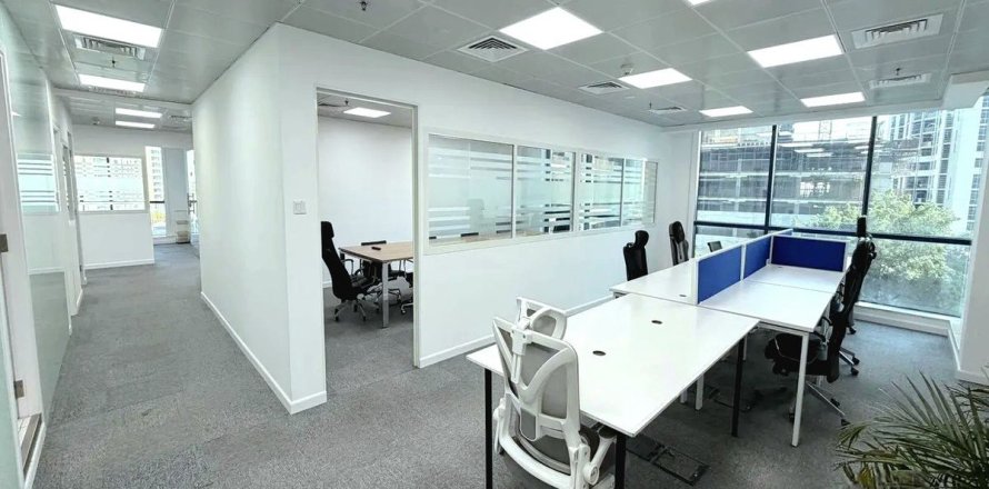 Bureau à Dubai, EAU: 218.7 m2 № 694146