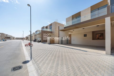 Townhouse in Mohammed Bin Rashid City, Dubai, UAE 4 bedrooms, 187 sq.m. № 722538 - photo 3