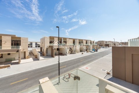Radhus i Mohammed Bin Rashid City, Dubai, UAE 4 sovrum, 187 kvm Nr. 722538
