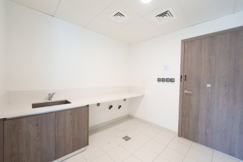 Vila na Yas Island, Abu Dhabi, SAE 4 ložnice, 460.37 m² Č.: 749924 - fotografie 19