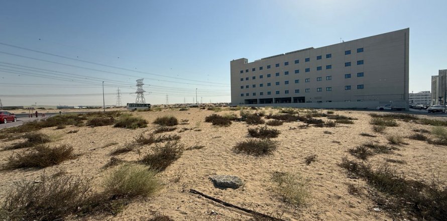 Maa asukohaga Dubai, AÜE: 1858 m² Nr 582704