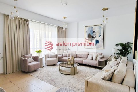 Jumeirah Beach Residence, Dubai, UAE의 임대용 아파트 침실 2개, 119.9제곱미터 번호 631614 - 사진 1