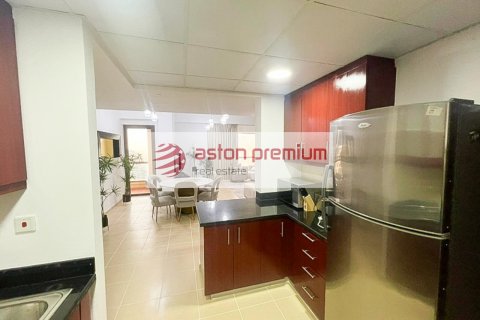 Jumeirah Beach Residence, Dubai, UAE의 임대용 아파트 침실 2개, 119.9제곱미터 번호 631614 - 사진 7