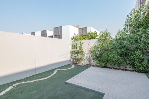 Villa te huur in Mohammed Bin Rashid City, Dubai, VAE 4 slaapkamers, 187 vr.m., nr 665428 - foto 14