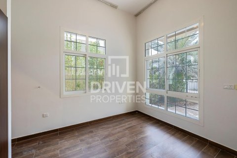 Villa zur Miete in The Villa, Dubai, VAE 5 Schlafzimmer, 561.04 m2 Nr. 745301 - Foto 9