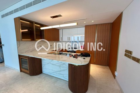 Apartman u Palm Jumeirah, Dubai, UAE 2 spavaćih soba, 131 m2 Br. 604029 - fotografija 3
