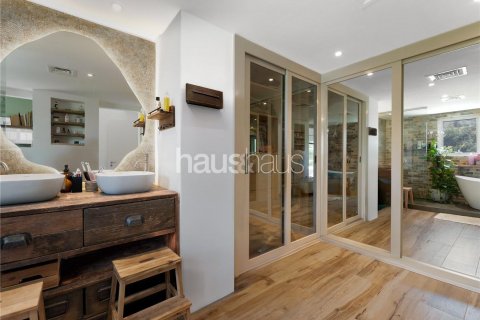 Villa in The Springs, Dubai, UAE 3 bedrooms, 251 sq.m. № 625224 - photo 13