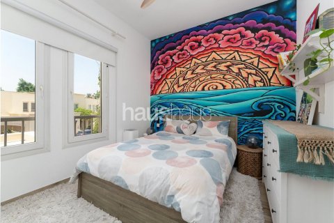 Villa in The Springs, Dubai, UAE 3 bedrooms, 251 sq.m. № 625224 - photo 9