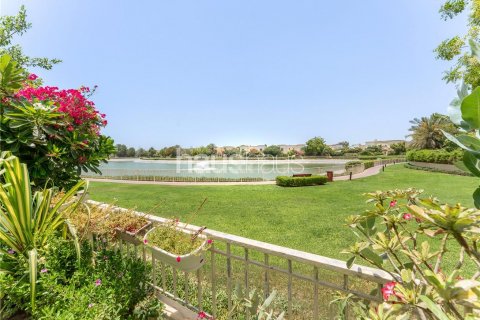 Villa in The Springs, Dubai, UAE 3 bedrooms, 251 sq.m. № 625224 - photo 7