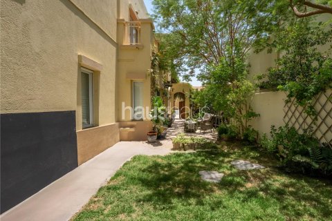 Villa in The Springs, Dubai, UAE 3 bedrooms, 251 sq.m. № 625224 - photo 17