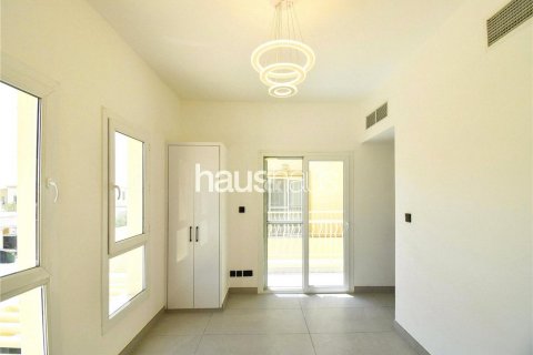 Řadový dům v The Springs, Dubai, SAE 2 ložnice, 172 m² Č.: 625225 - fotografie 7