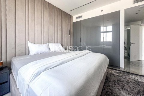 Apartment in The Views, Dubai, UAE 2 bedrooms, 145 sq.m. № 625223 - photo 14