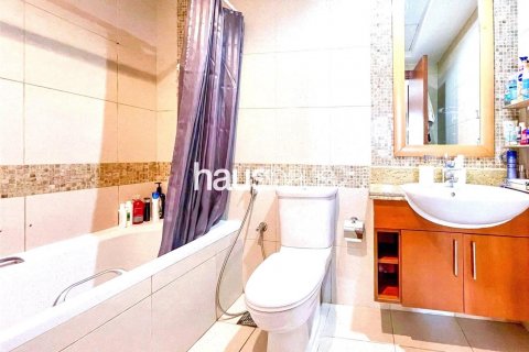 Apartment in The Views, Dubai, UAE 1 bedroom, 79 sq.m. № 625221 - photo 10